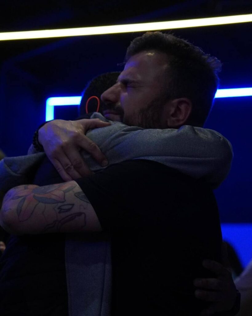 photo_2024-05-11_01-49-05